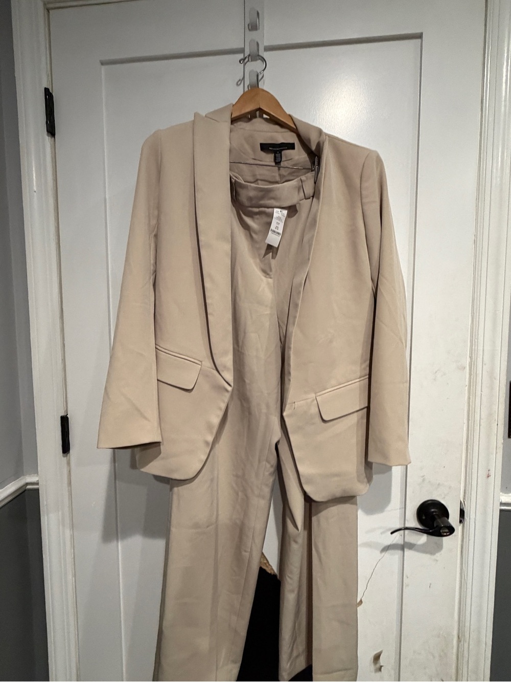 White House black market : Beige Women's Blazer and Pants Set